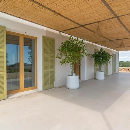 Mosca Villa