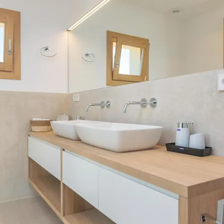 Mosca Villa Cala Mandia (Mallorca)
